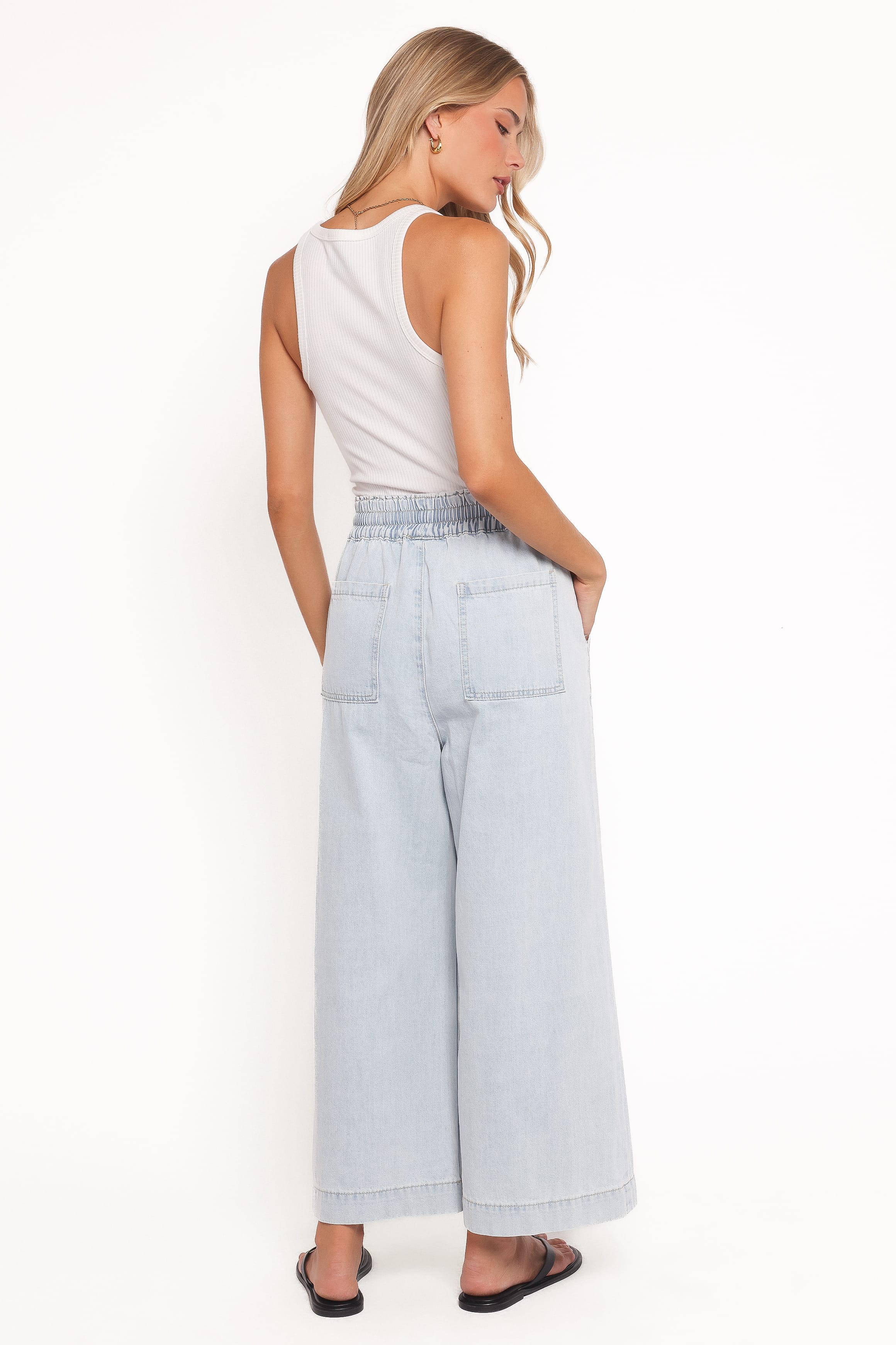 Thumb 4